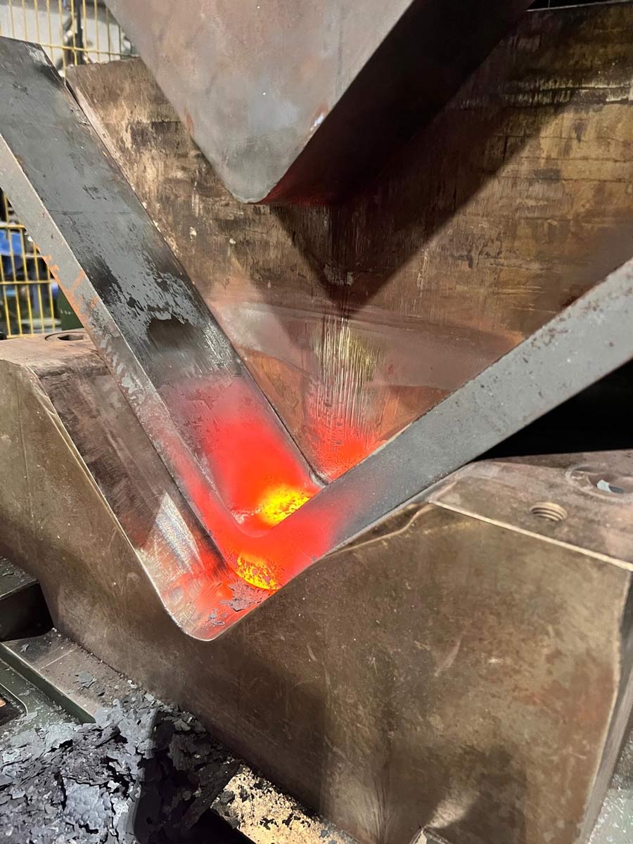 metalmeccanica-salieri-lavorazioni-piegatura